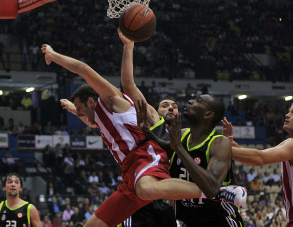 泰山队冬窗，或更换两名外援，外租球员或只有一人能回（泰山队冬窗或换两外援，外租回归恐仅一人）