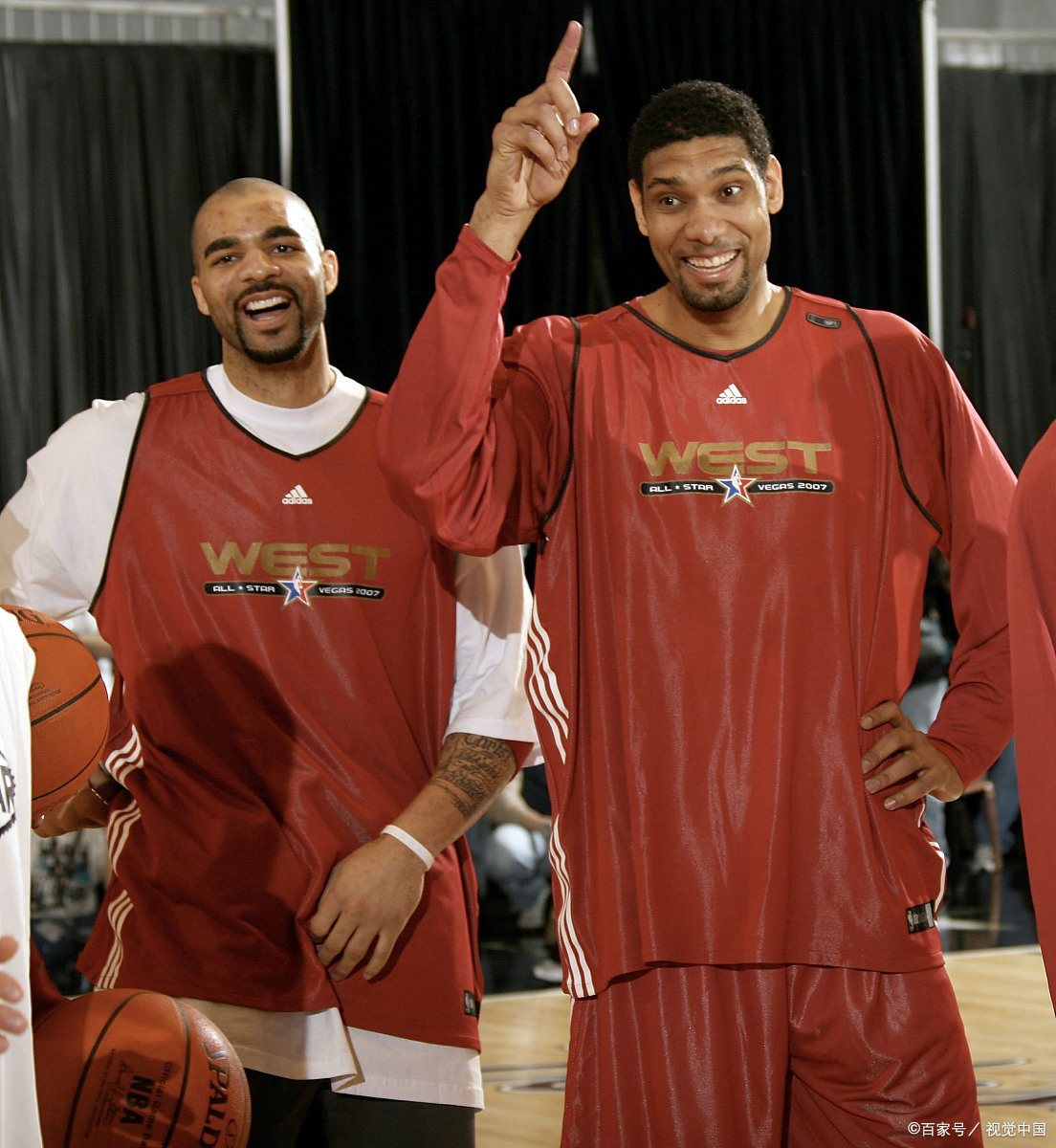 赫内斯：巴萨的债务超过13亿欧元，但在西甲却相安无事（赫内斯称巴萨负债逾13亿欧元，西甲赛场仍波澜不惊）