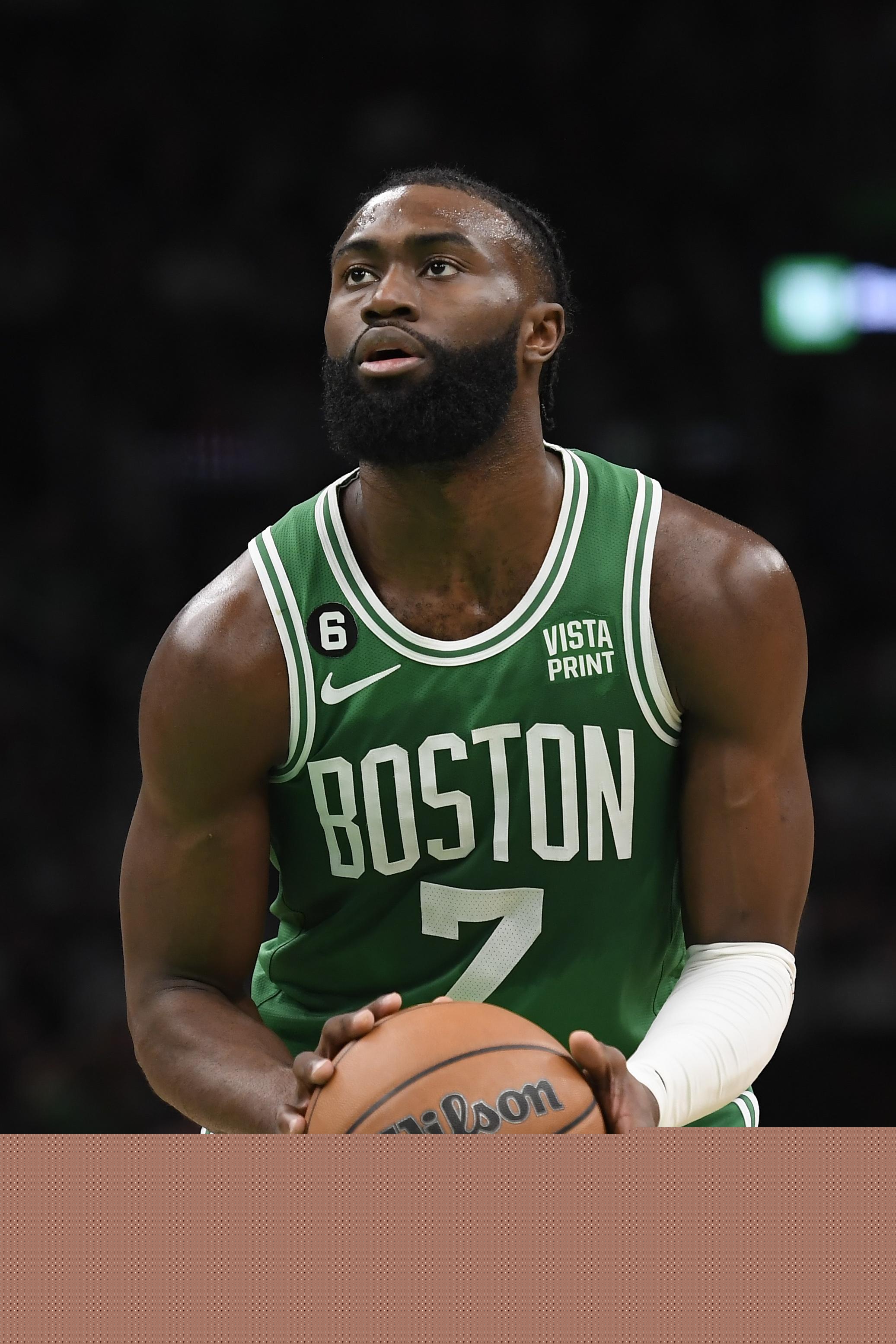 热火伤病报告：鲍威尔和维金斯今日可以出战，哈克斯缺席（热火伤情更新：鲍威尔、维金斯今日可出战，哈克斯将缺席）