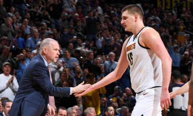 16岁1.92米！女排天才少女，扣球像朱婷，中国女排要崛起（16岁1米92女排新星崭露头角，扣球神似朱婷，中国女排迎来新希望）