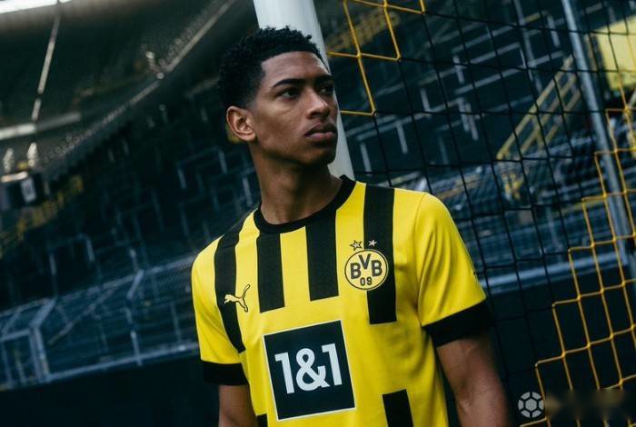 里程碑，奥巴梅扬打入职业生涯第400球（奥巴梅扬达成职业生涯400球里程碑）