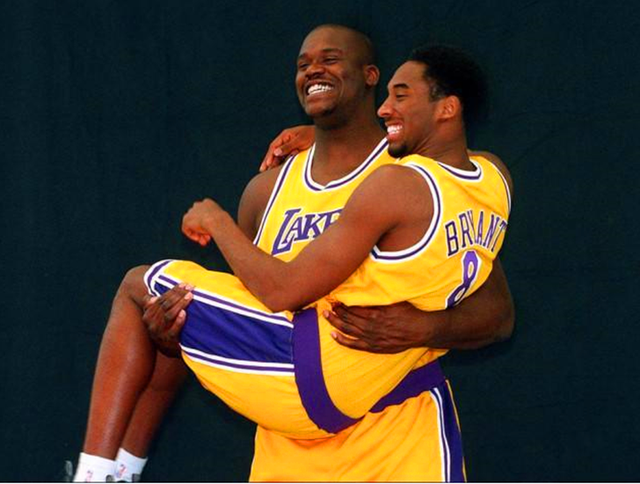 曼城斯特林关键进球锁定三分（斯特林制胜球助曼城全取三分）