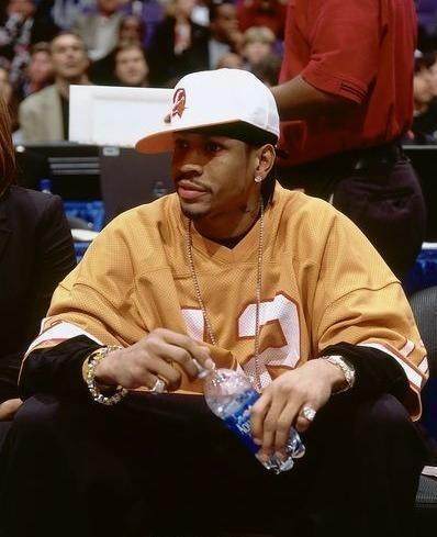 结束10年铁锤帮生涯，波特确认安东尼奥合同到期离开西汉姆联（波特证实：安东尼奥合同期满告别西汉姆，十年铁锤帮生涯画上句号）