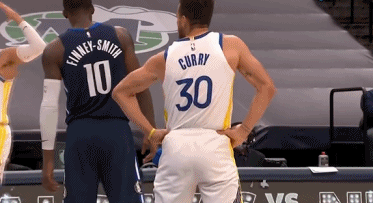 柔佛新山疑似对海港派出违规球员，该球员本应累积三黄停赛（柔佛新山疑在对海港时违规派上本应三黄停赛的球员）