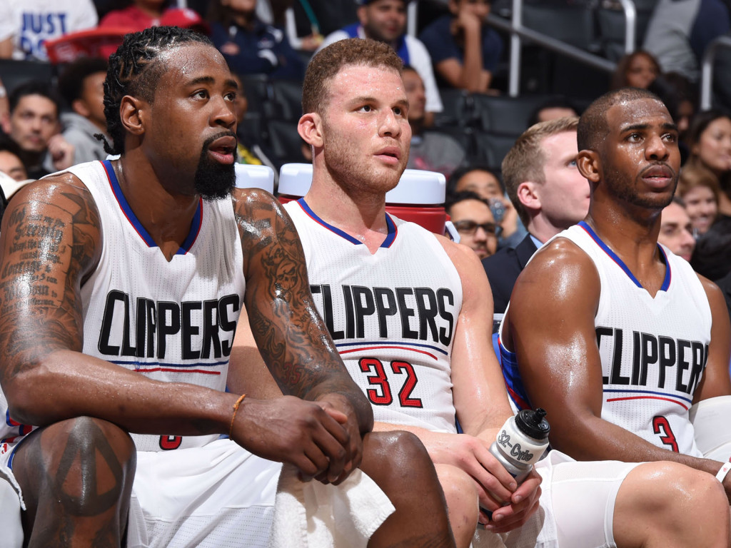 懂球帝12周年120大瞬间1／8决赛：重磅来袭，谁将通往八强？（懂球帝12周年·120大瞬间16强赛打响：谁能抢占八强席位？）