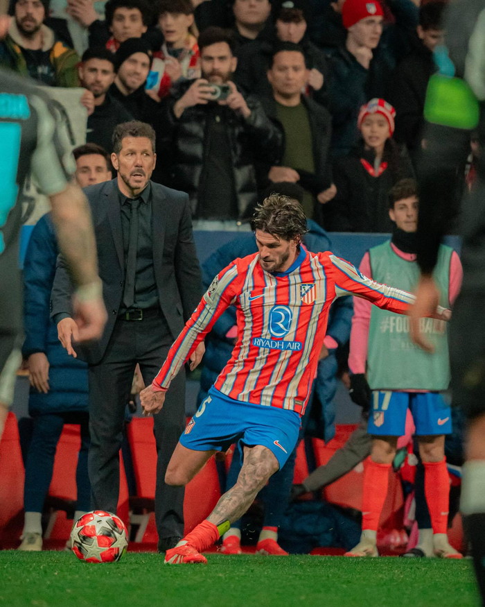 米兰老照片展示埃瓦尼风采