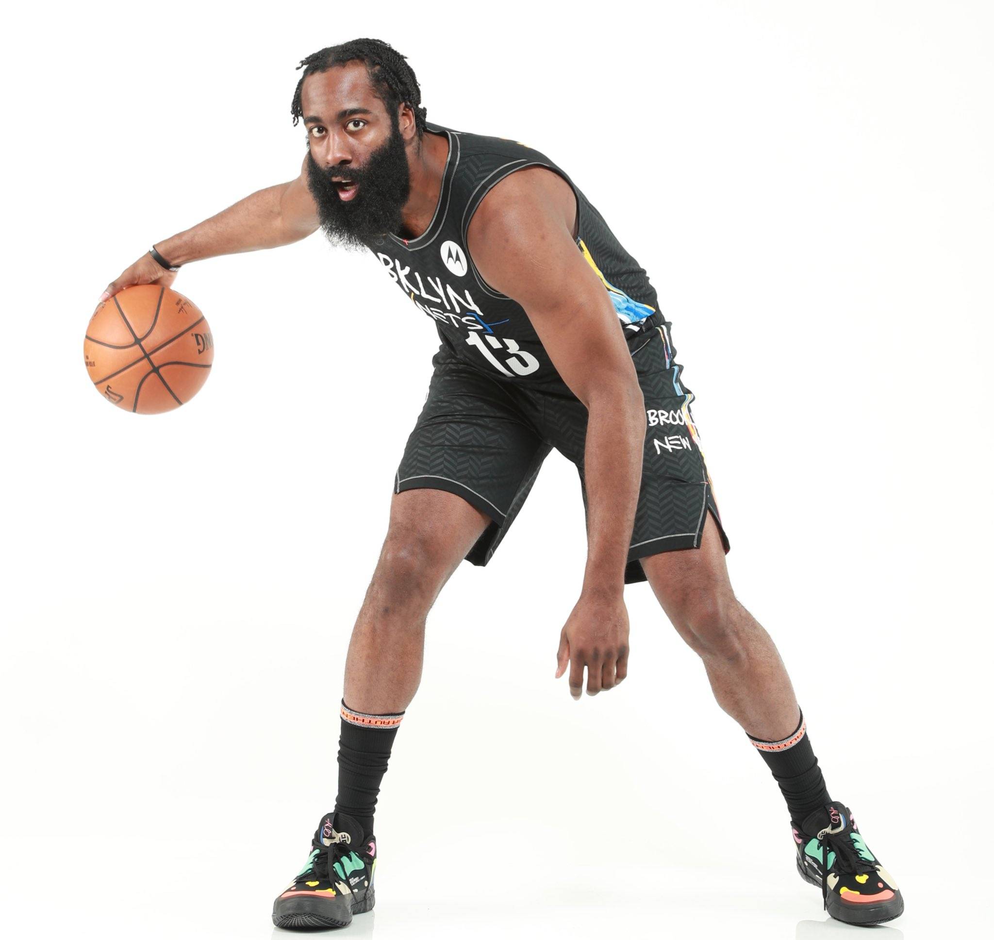 吉拉迪诺：夸德拉多等三人伤缺，我们很了解帕尔马的打法（吉拉迪诺：夸德拉多等三将伤停，我们对帕尔马踢法十分熟悉）